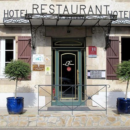 Logis Deshors-Foujanet Hotel Chamboulive ภายนอก รูปภาพ